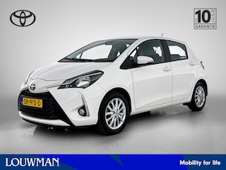Toyota Yaris 1.0 VVT-i Aspiration | Trekhaak | Bluetooth | Airco |