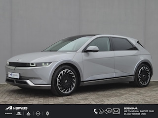 Hyundai Ioniq 5 Lounge 73kWh Automaat / Accu SOH 100% / Fabrieksgarantie tot 10-2026 / Dealer onderhouden / Panoramadak / WLTP 451 km / Afn. trekhaak 1.600 kg / Elektrische klep en stoelen / Stuur-, stoel- en achterbankverwarming /