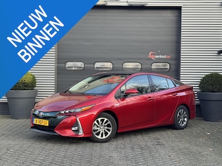 Toyota Prius 1.8 Plug-in Executive | Navigatie | Camera | DAB | Lichtmetalen Velgen |
