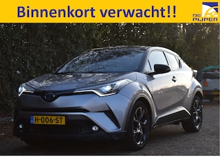 Toyota C-HR 1.8 Hybrid Premium Pack Bi-Tone | NL-Auto | Vol | Afn.trekhaak | Keyless | Leder | Stoelverwarming | Nav | DAB | Camera | Xenon/LED | NAP
