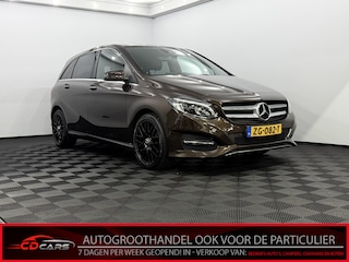 Mercedes-Benz B-klasse 180 d Lease Edition Leder, Camera, Navi, Cruise control, Sportief velgen, Stoelverwarming, A start stop, Airco
