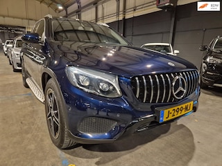 Mercedes-Benz GLC 250 4MATIC - Panoramadak - Leer / Alcantara - Stoelverw - Clima - Cruise - Navigatie