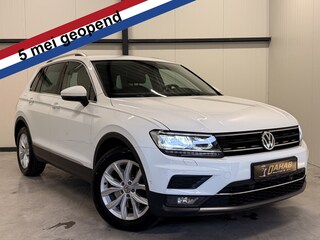 Volkswagen Tiguan 2.0 TSI 4Motion Highline | Leder | Electrische trekhaak | Stoelverwarming | Achteruitrijcamera | Apple Carplay/Android Auto |