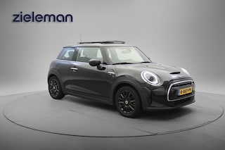 Mini Mini Essential 33 kWh - Panorama, Carplay, Camera, Navi, Cruise, Stoelverw.