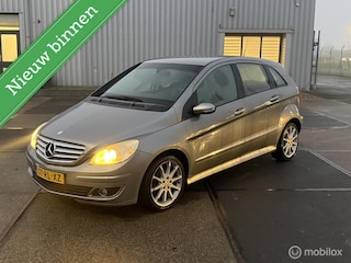 Mercedes-Benz B-klasse 170| Cruise| Airco| Leder| sport uitvoering