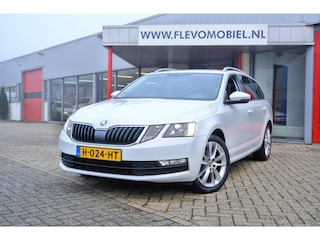Skoda Octavia Combi 1.0 TSI Greentech Clever Edition Navi|Half Leder|Clima