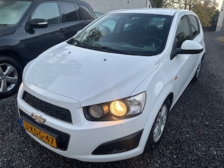 Chevrolet Aveo 1.2 LT 5 DEURS AIRCO
