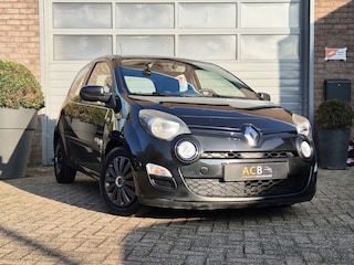 Renault Twingo 1.2 16V Collection Voorzien van nieuwe distributieriem en grote beurt.