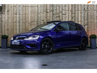 Volkswagen Golf 2.0 TSI 4Motion R *Akra*Pano*DCC*Dynaudio*Camera*