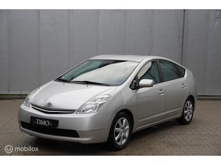 Toyota Prius 1.5 VVT-i