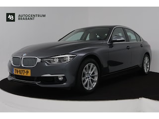 BMW 318i Luxury Edition (DEALER ONDERHOUDEN, PARKEERSENSOREN, NAVIGATIE, AUTOMAAT, CRUISE CONTROL)