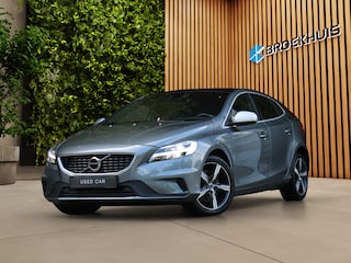Volvo V40 1.5 T3 Polar+ Sport | Harman/Kardon | Panoramadak | Camera | Keyless | Standkachel