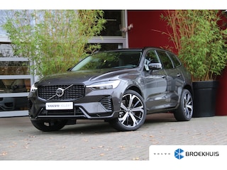 Volvo XC60 2.0 T8 Plug-in hybrid AWD Ultra Dark | Luchtvering | Trekhaak | 360 Camera | Panoramadak | Head-up | Memory