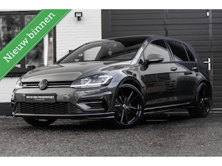 Volkswagen Golf 1.5 TSI Highline R-line Panorama dak LED 19'