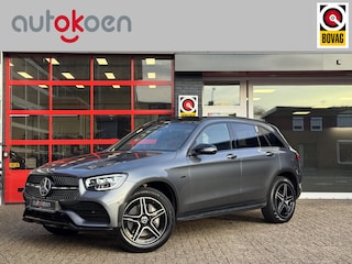Mercedes-Benz GLC 300e 4MATIC 4Matic AMG Line *PANO/APPLE CARPLAY/TREKHAAK*