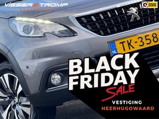 Peugeot 2008 1.2 PureTech 110pk Allure - Gris Platinium - Panorama/Camera - Chique