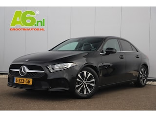 Mercedes-Benz A-klasse 180 d Business Solution Automaat Half Leder Sportstoelen Widescreen Navigatie Carplay Android Clima Cruise Achteruitrijcamera Getint Glas