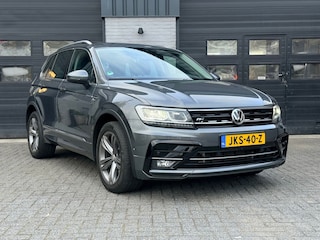 Volkswagen Tiguan 2.0 TSI 4Motion Highline R line, Trekhaak, Camera