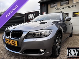 BMW 3-serie Touring 318i Sport*PDC V+A*PANO*TREKHAAK*CRUISE*