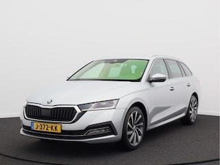 Skoda Octavia Combi 1.5 TSI First Edition/ lage km/ zeer mooi!