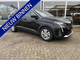 Peugeot 5008 1.2 PureTech Active Lmv / Clima / Led / 7pers