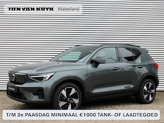 Volvo EX40 Single Motor Extended Range Plus Uit voorraad leverbaar / 17% bijtelling 2025 / Panoramadak / Microtech Nubuck bekleding / Privacy Glass / All seasonbanden