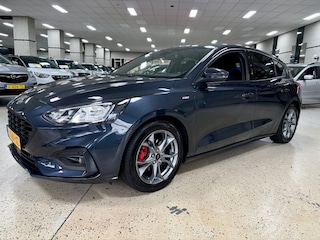 Ford Focus Ecob. ST-Line X 165pk Virtual Cockpit Nav Winterpak PDC Camera Adap Cruise