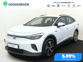 Volkswagen ID.4 Pure 52 kWh | Parkeersensoren | 3-zone airco | Adaptieve cruise control | Climate Control | Stoel- en stuurwielverwarming | CarPlay | Navigatie |