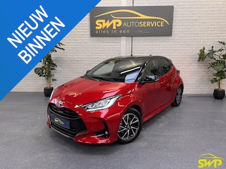 Toyota Yaris 1.5 Hybrid Executive | Navi | Leer | Camera | Bi-tone