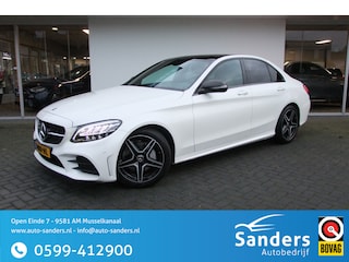 Mercedes-Benz C-klasse 180 Business Solution AMG / Diamantweis (parelmoer) Facelift/ Panorama/ Trekhaak af-fabriek/ Nightpakket/ Stoelverwarming/ All-season