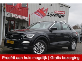 Volkswagen T-Roc 1.5 TSI Style Carplay | PDC | Trekhaak | LMV | Clima | Bluetooth | Cruise