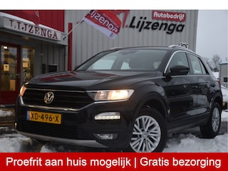 Volkswagen T-Roc 1.5 TSI Style Carplay | PDC | Trekhaak | LMV | Clima | Bluetooth | Cruise
