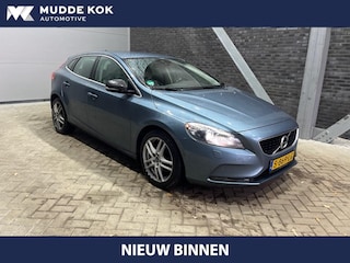 Volvo V40 T3 Momentum | Leder | Camera | 18 Inch | Cruise Control