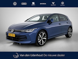 Volkswagen Golf 1.5 eHybrid 204pk Life Edition DSG / Stoel+ Stuurverwarming / App connect / Camera
