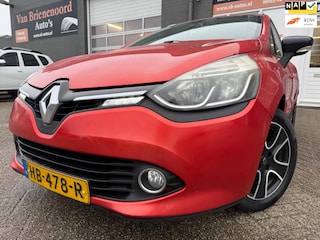 Renault Clio Estate 1.5 dCi ECO Dynamique van 2de Eigenaar met trekhaak en navigatie en cruise controle en airco