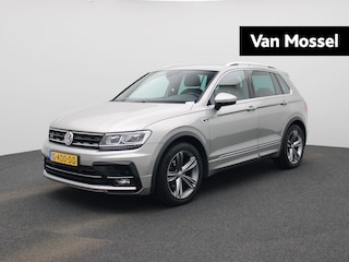 Volkswagen Tiguan 1.5 TSI ACT Comfortline Business R-Line | TREKHAAK | VIRTUAL COCKPIT | LED | NAVIGATIE | KLIMAATREGELING