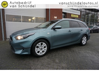 Kia Ceed Sportswagon 1.5 T-GDI 160PK DYNAMICLINE OKT 2023 VOLLEDIG DEALER ONDERHOUDEN! CAMERA STOEL+STUURVERWARMING ANDROID/APPLECARPLAY(NAVI) ECC AIRCO CRUISECONTROL BLUETOOTH LMV 4X ELECTR.RAMEN/SPIEGELS