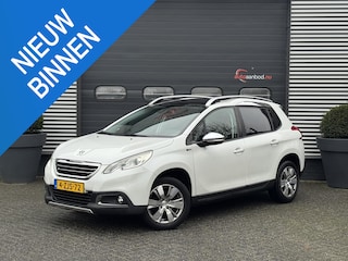 Peugeot 2008 1.2 PureTech Style | Panoramadak | Navigatie | Cruise Control | Lichtmetalen Velgen |