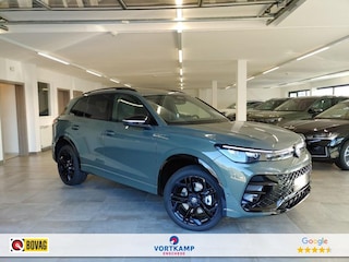 Volkswagen Tiguan 1.5 TSI E-HYBRID R-LINE PANO-DAK/TREKHAAK/CAMERA/LEDER/MEMORY/HUD