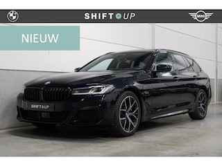 BMW 5-serie Touring 530e xDrive M-Sport | Panoramadak | Harman Kardon | Head Up | Laser