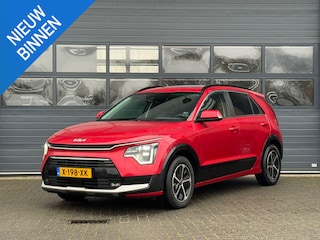 Kia Niro 1.6 GDi HYBRID DYNAMICPLUSLINE I DEALER ONDERHOUDEN I SCHUIF/KANTELDAK I VD EERSTE EIGENAAR I LEDEREN BEKLEDING