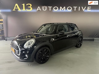 Mini Cooper 1.5 D Pepper navi half leer xenon