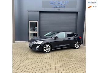 Ford Focus 125pk Cool & Connect DESIGN PAKKET | LED | LANE ASSIST | CARPLAY | CLIMA | CRUISE CONTROL | NAVI | STOELVERWARMING