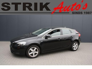 Volvo V40 2.0 D2 EURO 6 Ocean Race Business - LEDER - XENON - NAVIGATIE - CAMERA