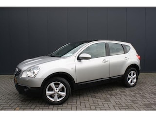 Nissan Qashqai 2.0 Tekna Premium - TREKHAAK - PANORAMADAK - XENON - 2e EIGENAAR