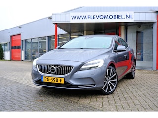 Volvo V40 2.0 D2 Nordic+ Pano|Leder|Navi|Cam|LMV