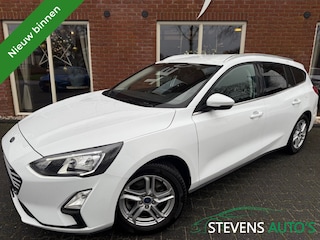 Ford Focus Wagon 1.0 EBH Tr Ed. bns TREKHAAK / CAMERA / CLIMA / NAVI / DAB+ / CAR