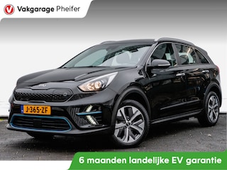 Kia Niro DynamicLine 64 kWh 3-Fase/ Half lederen int./ Stuur + stoelverwarming/ Camera/ Adapt. cruise/ Carplay