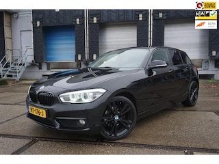 BMW 116d Corporate Lease Essential * Stoelverwarming * Airco *