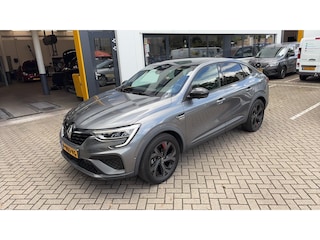 Renault Arkana 1.6 E-Tech Hybrid 145 R.S. Line | Climate Control | Stoelverwarming | Trekhaak |